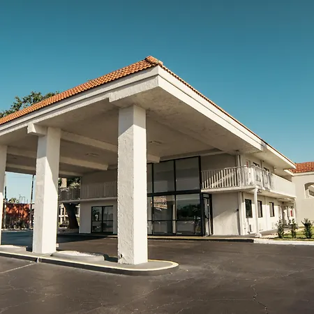 Developer Inn Express Fundamental, A Travelodge By Wyndham